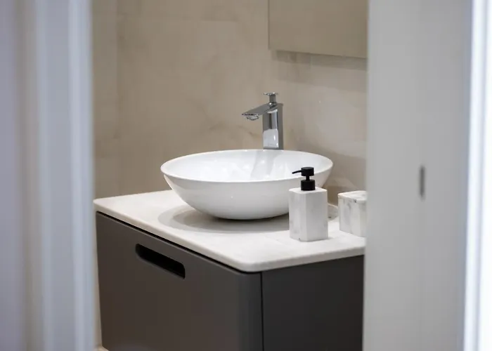 Skanderbeg Square Modern App - The Nest Apartamento Tirana