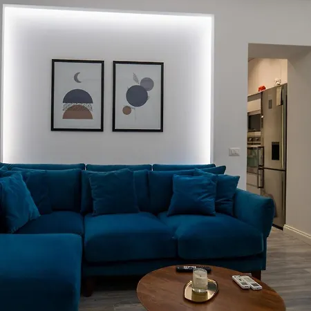 Skanderbeg Square Modern App - The Nest * Tirana